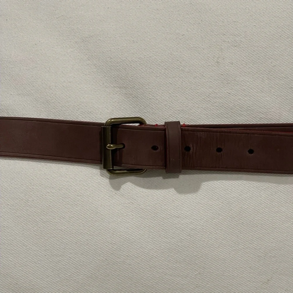 Brooks Brothers men’s brown leather belt size 42 in excellent condition